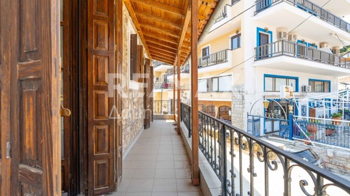 Image No.47-2 Bed House for sale