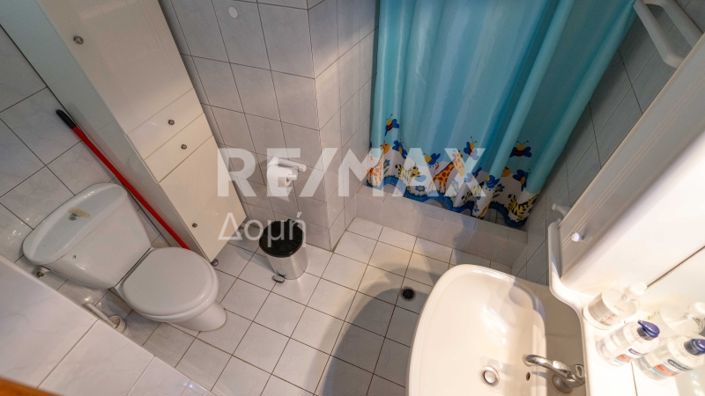 Image No.18-2 Bed Property for sale