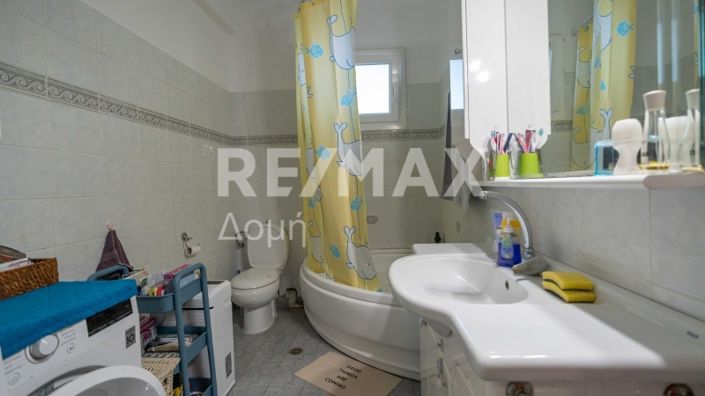 Image No.45-2 Bed Property for sale