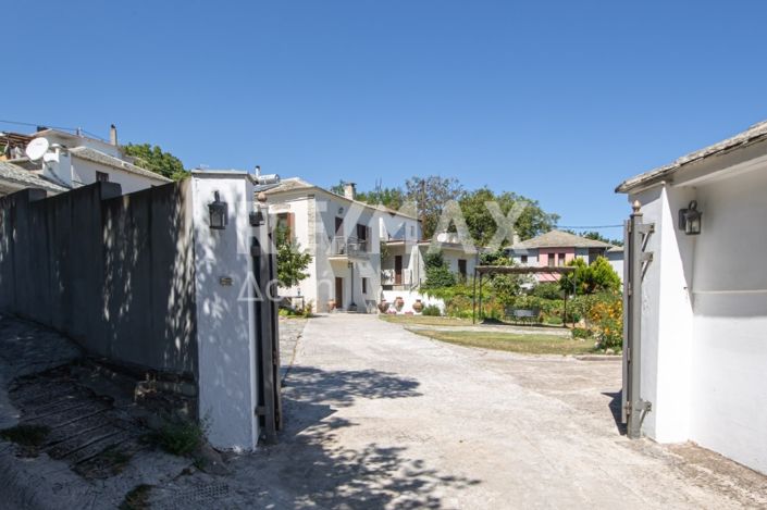 Image No.6-6 Bed Apartment for sale