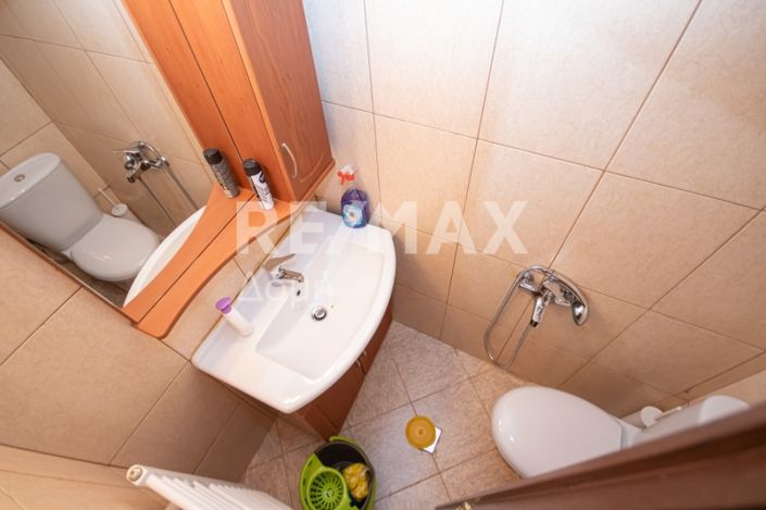 Image No.33-5 Bed House for sale