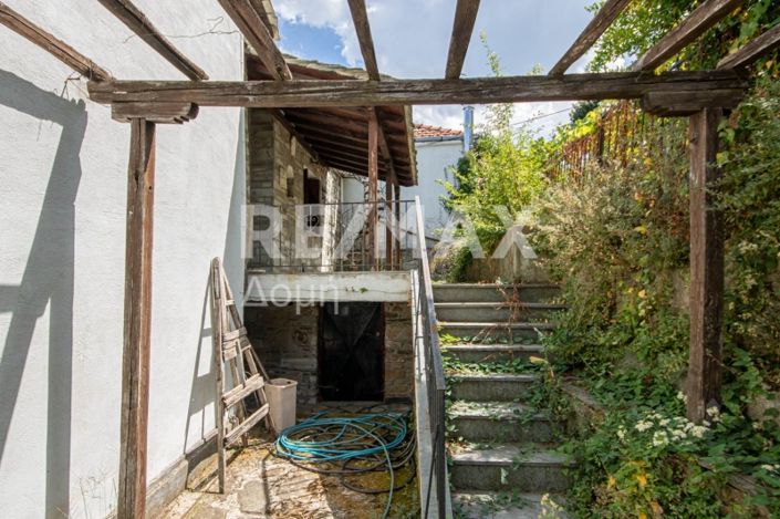 Image No.42-5 Bed House for sale