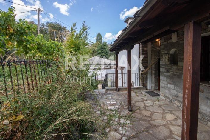 Image No.5-5 Bed House for sale