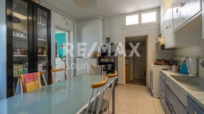 Image No.9-4 Bed Property for sale