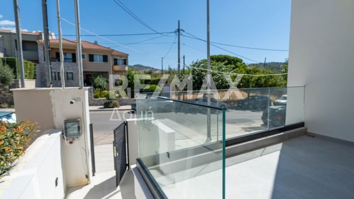 Image No.21-2 Bed Maisonette for sale