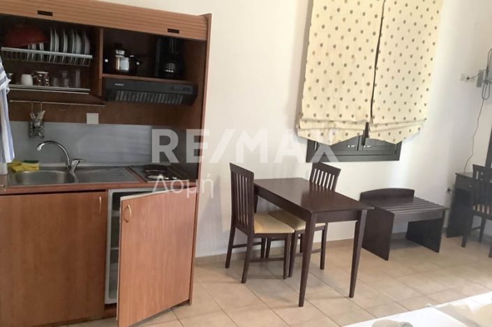 Image No.11-10 Bed Hotel for sale