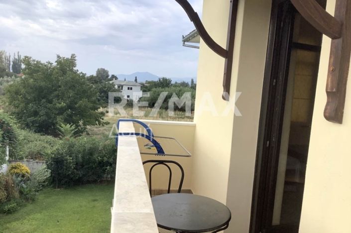 Image No.16-10 Bed Hotel for sale