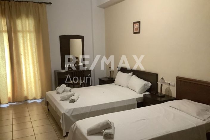 Image No.19-10 Bed Hotel for sale