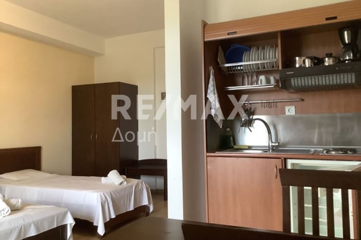 Image No.20-10 Bed Hotel for sale