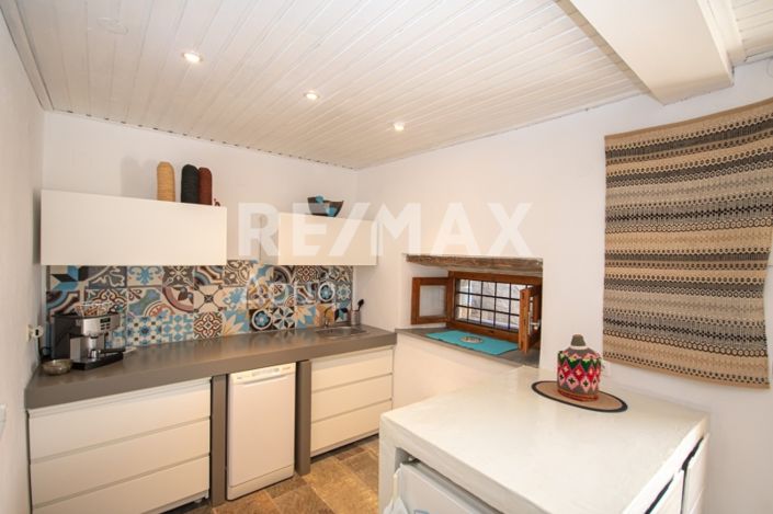 Image No.12-2 Bed House for sale