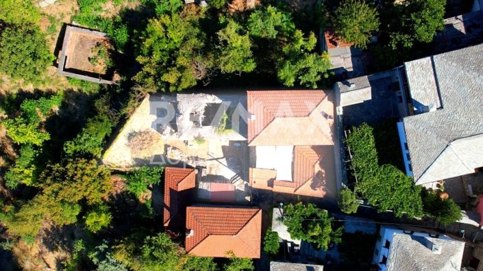 Image No.4-2 Bed House for sale