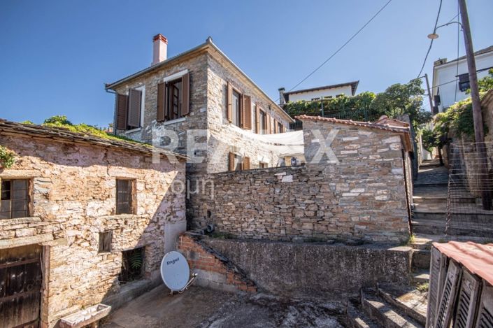 Image No.41-2 Bed House for sale