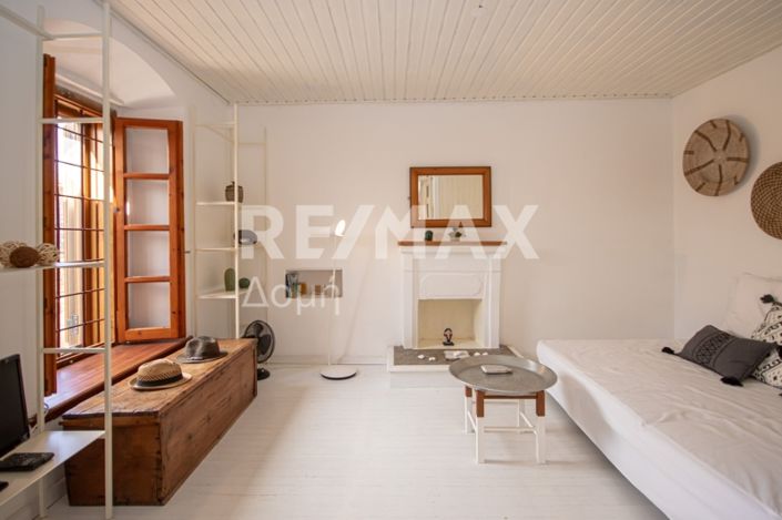 Image No.6-2 Bed House for sale