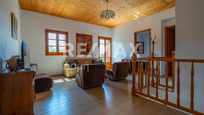 Image No.21-3 Bed Maisonette for sale