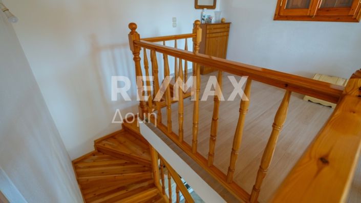 Image No.22-3 Bed Maisonette for sale