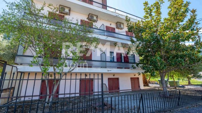 Image No.36-11 Bed Property for sale