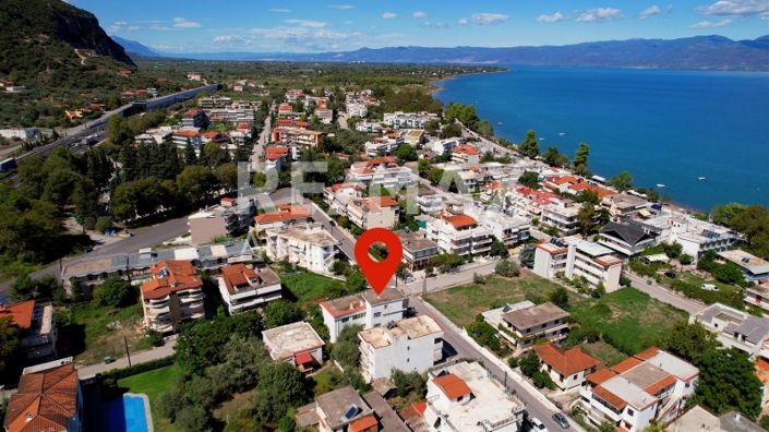 Image No.47-11 Bed Property for sale