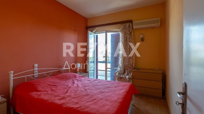 Image No.56-11 Bed Property for sale