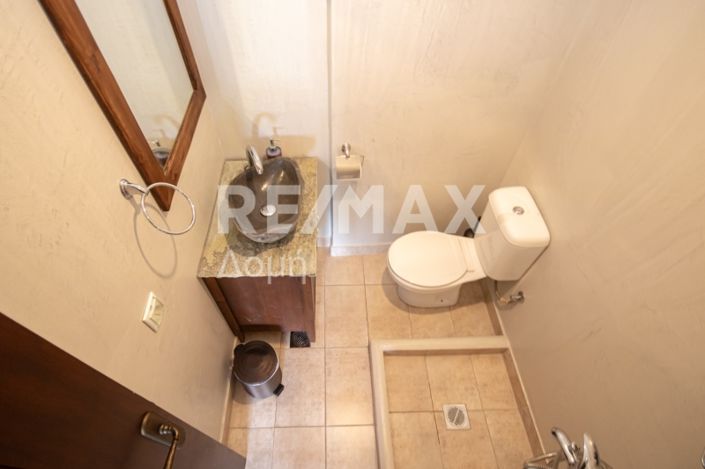 Image No.11-3 Bed House for sale