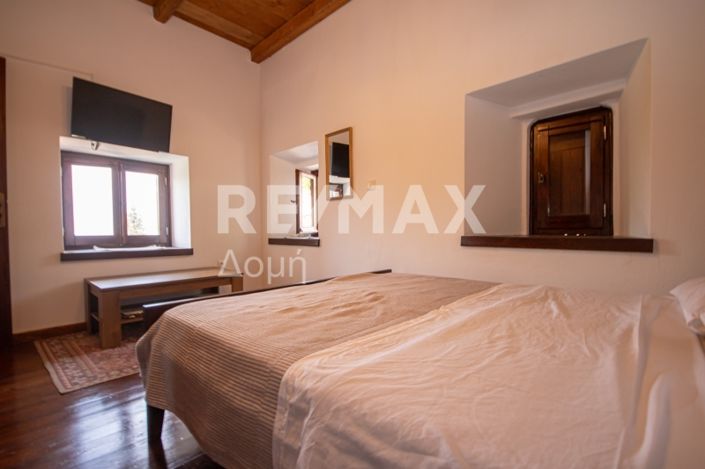 Image No.22-3 Bed House for sale