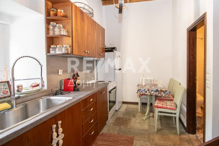 Image No.6-3 Bed House for sale