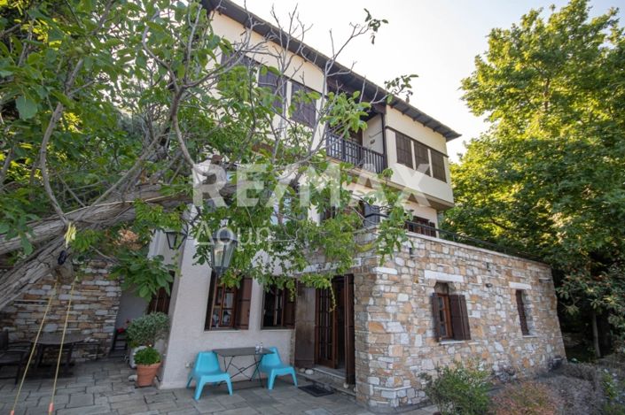 Image No.38-4 Bed Maisonette for sale