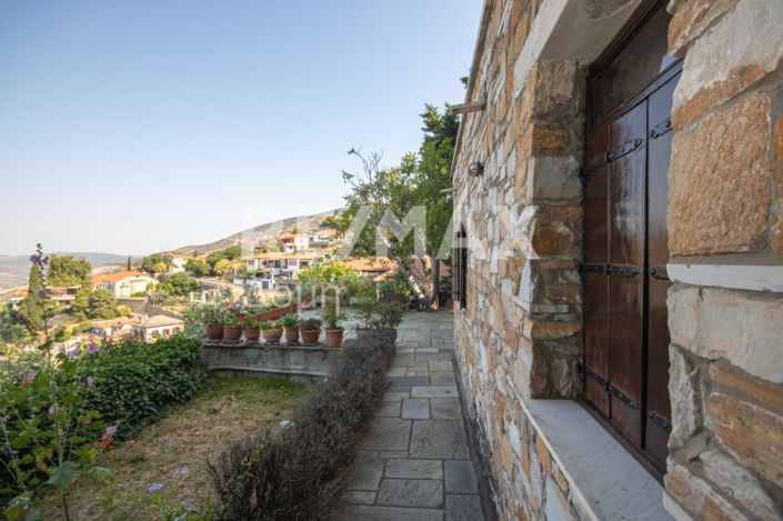 Image No.47-4 Bed Maisonette for sale