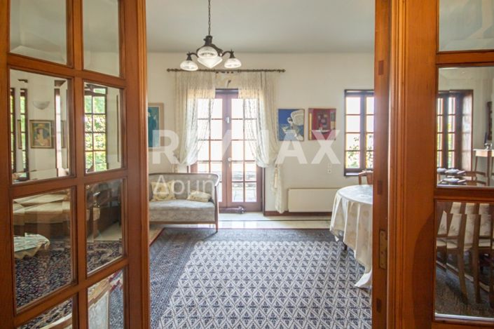 Image No.6-4 Bed Maisonette for sale