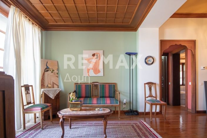 Image No.14-4 Bed Maisonette for sale