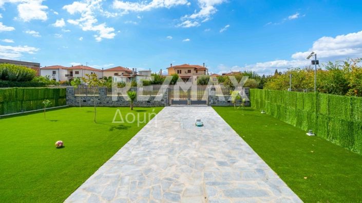 Image No.11-4 Bed Maisonette for sale