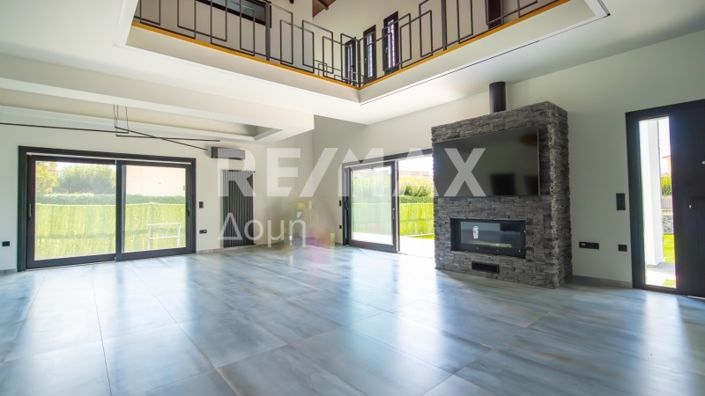 Image No.4-4 Bed Maisonette for sale