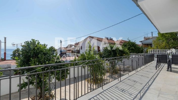 Image No.21-2 Bed Property for sale