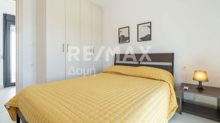 Image No.9-2 Bed Property for sale