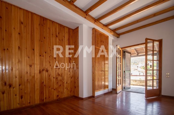 Image No.35-5 Bed Maisonette for sale