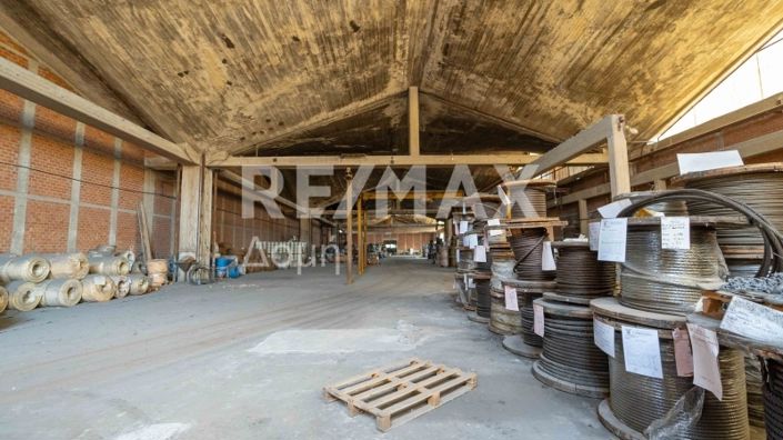 Image No.8-5 Bed Property for sale