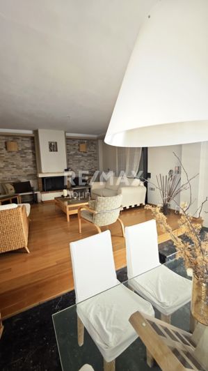 Image No.2-3 Bed Property for sale