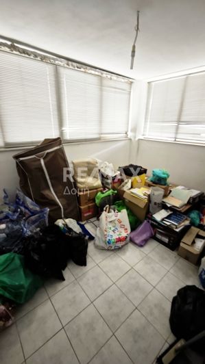 Image No.26-3 Bed Property for sale