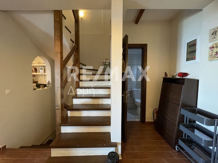 Image No.51-3 Bed Maisonette for sale