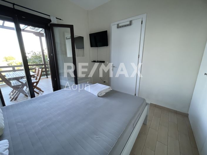 Image No.56-3 Bed Maisonette for sale