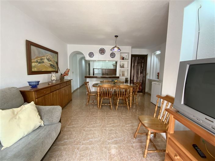 Image No.12-2 Bed Apartment for sale