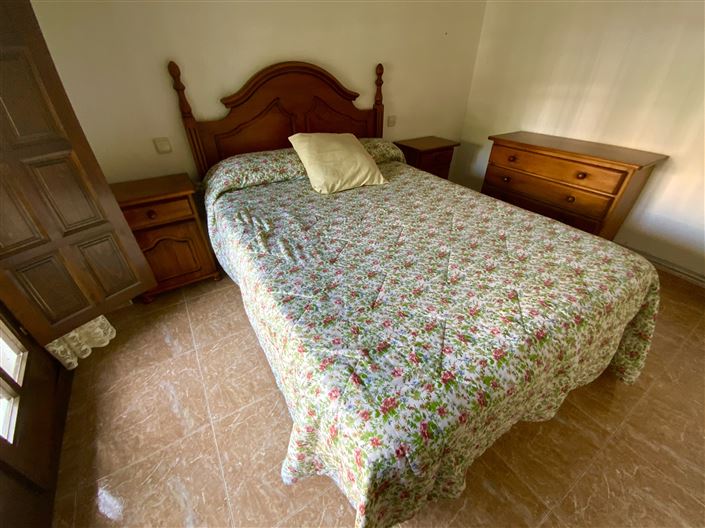 Image No.27-2 Bed Apartment for sale