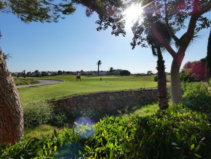 Image No.12-3 Bed Villa / Detached for sale