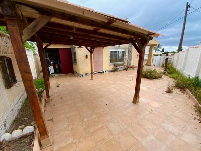 Image No.6-3 Bed Villa / Detached for sale