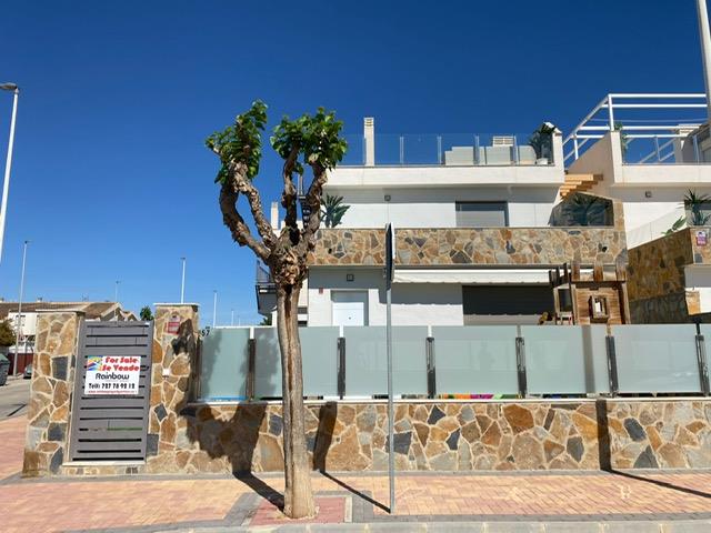 Image No.2-Villa / Détaché de 4 chambres à vendre à Murcie