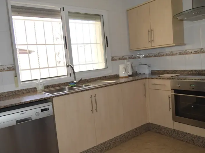 Image No.10-3 Bed Villa / Detached for sale