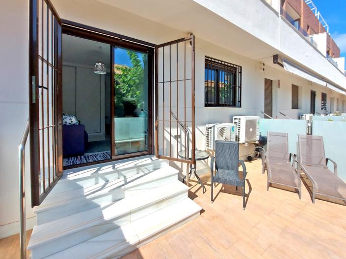 Image No.20-3 Bed Apartment for sale