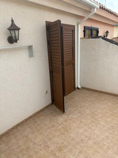 Image No.19-4 Bed Duplex for sale