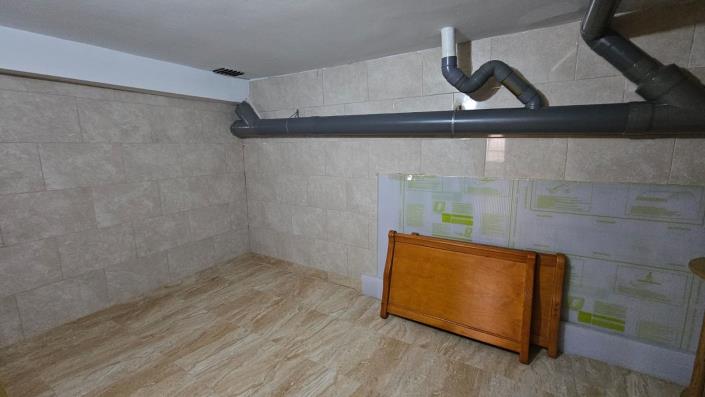 Image No.8-3 Bed Duplex for sale