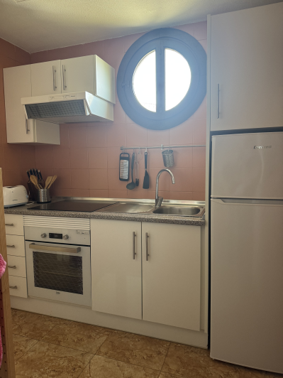 Image No.10-1 Bed Apartment for sale