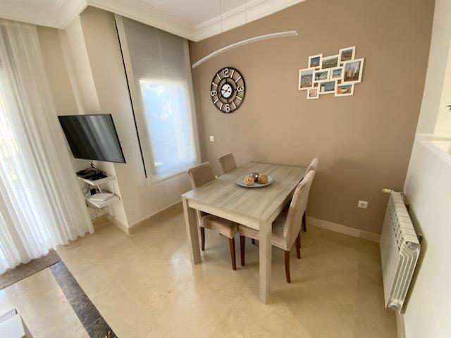 Image No.12-2 Bed Townhouse for sale